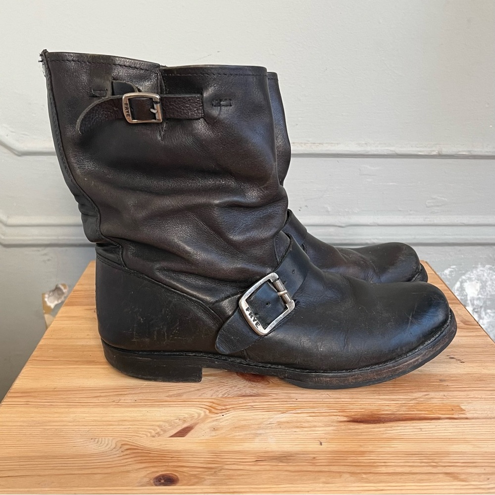❤️Vintage FRYE Women’s Leather Engineer Slouch Boots Size 9